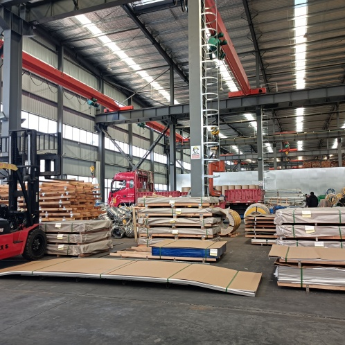 CJM warehouse with carbon steel alloy steel and structural steel plates in stock